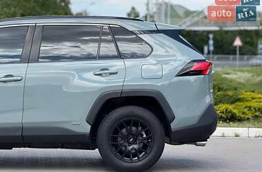 Позашляховик / Кросовер Toyota RAV4 2019 в Києві