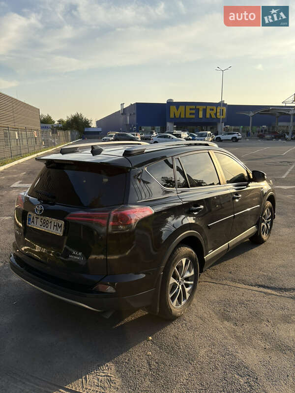 Внедорожник / Кроссовер Toyota RAV4 2016 в Львове фото 4 Внедорожник / Кроссовер Toyota RAV4 2016 в Львове
