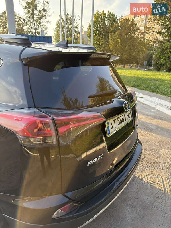 Внедорожник / Кроссовер Toyota RAV4 2016 в Львове фото 6 Внедорожник / Кроссовер Toyota RAV4 2016 в Львове