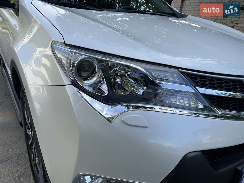 Позашляховик / Кросовер Toyota RAV4 2013 в Дніпрі фото 12 Позашляховик / Кросовер Toyota RAV4 2013 в Дніпрі