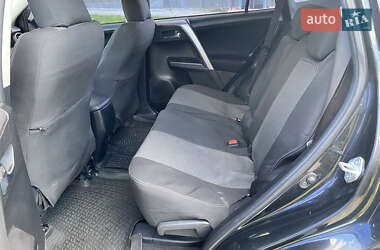 Позашляховик / Кросовер Toyota RAV4 2016 в Харкові