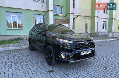Внедорожник / Кроссовер Toyota RAV4 2022 в 