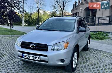 Внедорожник / Кроссовер Toyota RAV4 2007 в Харькове