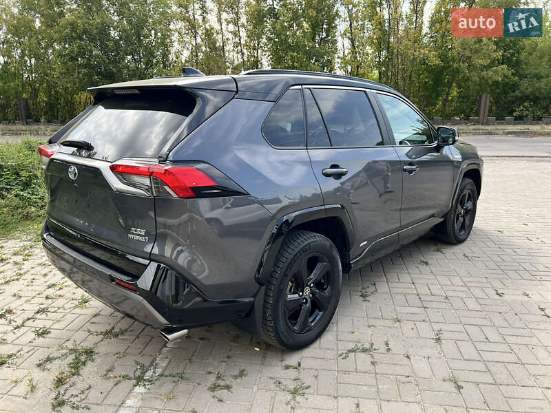 Позашляховик / Кросовер Toyota RAV4 2021 в Умані фото 11 Позашляховик / Кросовер Toyota RAV4 2021 в Умані