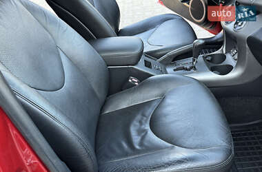 Внедорожник / Кроссовер Toyota RAV4 2006 в 