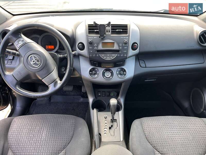 Позашляховик / Кросовер Toyota RAV4 2008 в Ужгороді