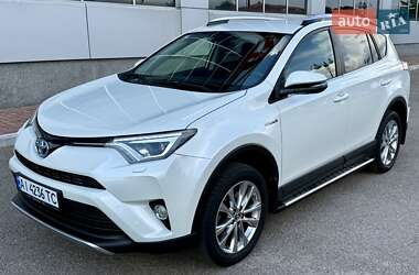 Внедорожник / Кроссовер Toyota RAV4 2017 в Киеве