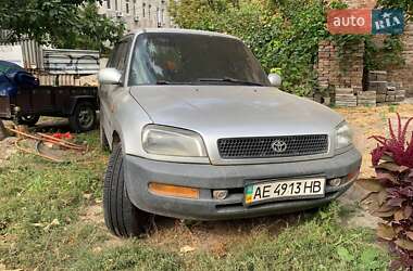 Внедорожник / Кроссовер Toyota RAV4 1997 в Днепре