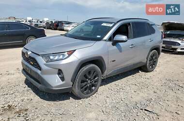 Toyota RAV4 2021