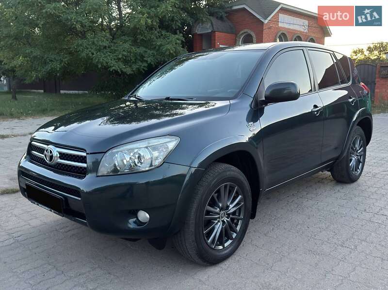 Внедорожник / Кроссовер Toyota RAV4 2007 в Ахтырке