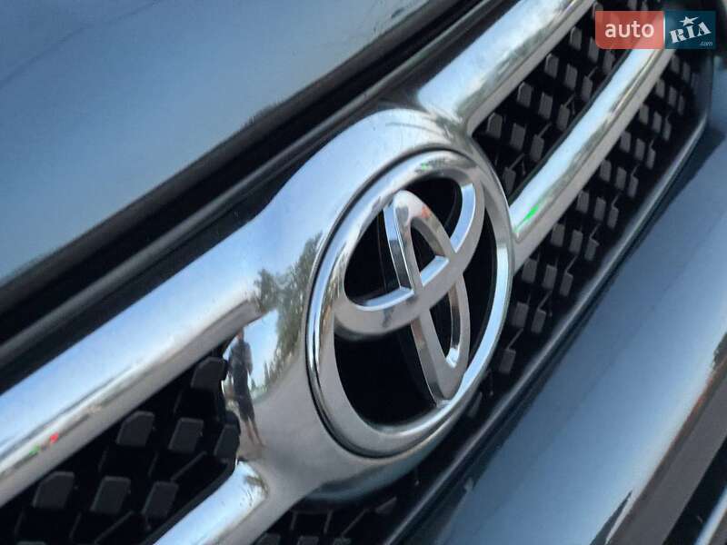 Внедорожник / Кроссовер Toyota RAV4 2007 в Ахтырке
