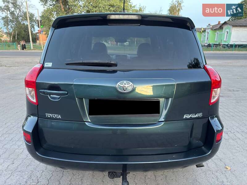 Внедорожник / Кроссовер Toyota RAV4 2007 в Ахтырке