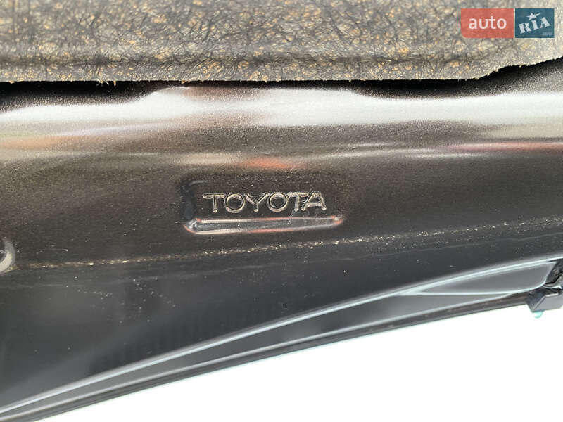 Внедорожник / Кроссовер Toyota RAV4 2016 в Житомире