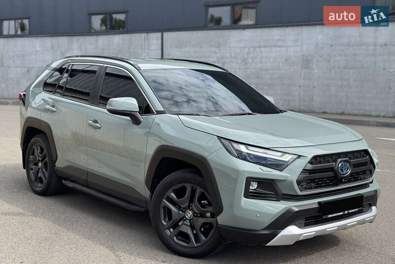 Toyota RAV4 2023