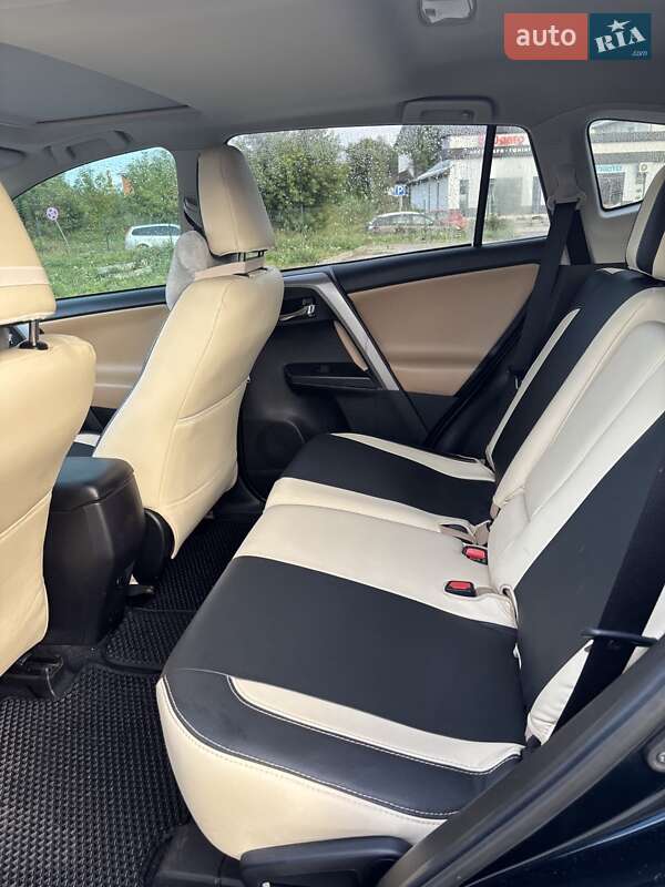 Внедорожник / Кроссовер Toyota RAV4 2018 в Ивано-Франковске фото 15 Внедорожник / Кроссовер Toyota RAV4 2018 в Ивано-Франковске