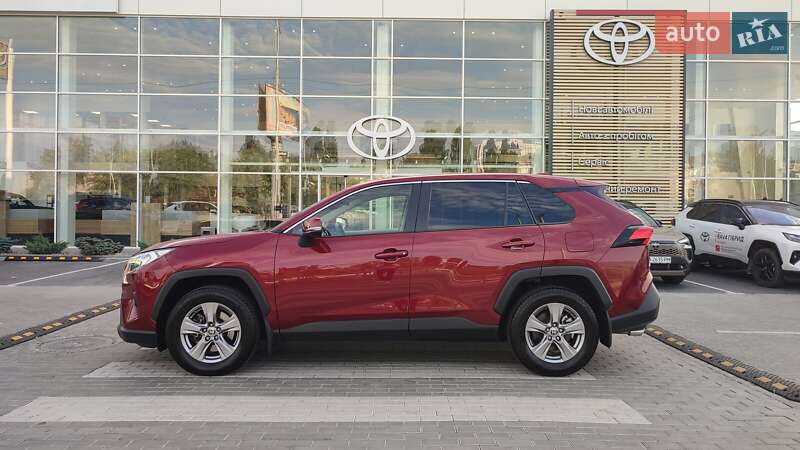 Позашляховик / Кросовер Toyota RAV4 2022 в Києві фото 3 Позашляховик / Кросовер Toyota RAV4 2022 в Києві
