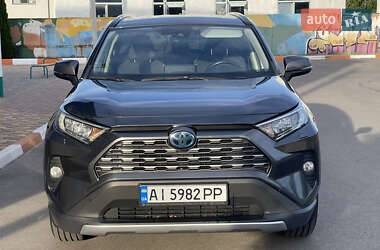 Внедорожник / Кроссовер Toyota RAV4 2020 в Василькове