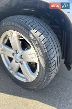 Внедорожник / Кроссовер Toyota RAV4 2007 в 