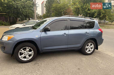 Внедорожник / Кроссовер Toyota RAV4 2012 в Николаеве