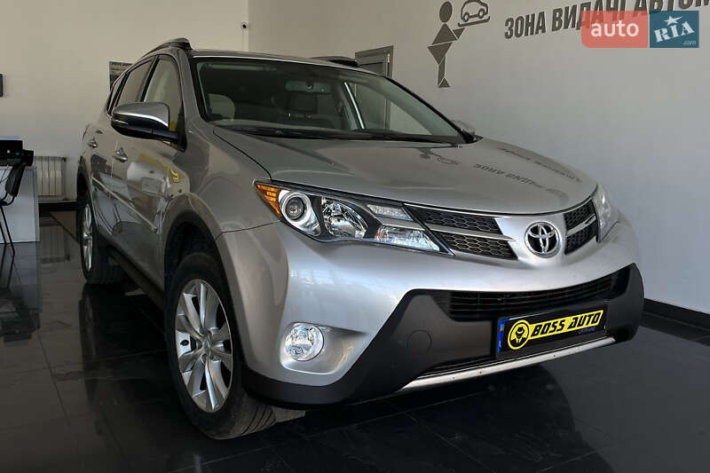 Toyota RAV4 2015