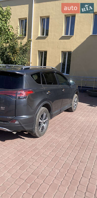 Внедорожник / Кроссовер Toyota RAV4 2018 в Днепре фото 5 Внедорожник / Кроссовер Toyota RAV4 2018 в Днепре