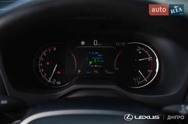 Внедорожник / Кроссовер Toyota RAV4 2019 в 