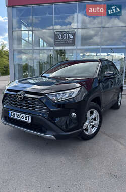 Внедорожник / Кроссовер Toyota RAV4 2021 в Чернигове