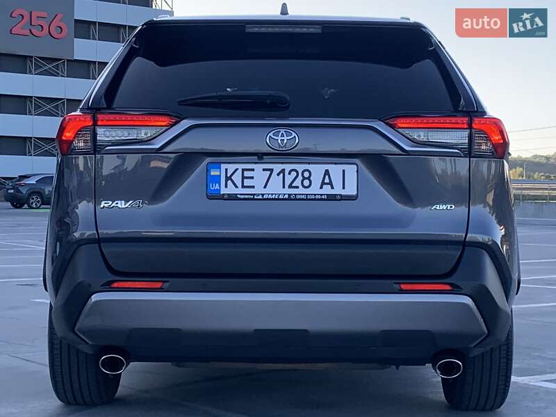 Позашляховик / Кросовер Toyota RAV4 2018 в Києві