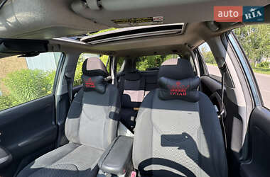 Внедорожник / Кроссовер Toyota RAV4 2004 в Луцке