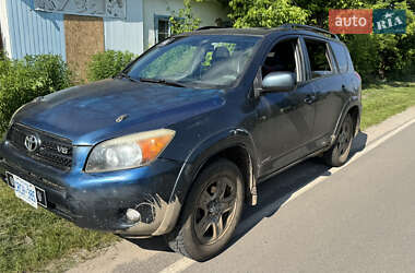 Позашляховик / Кросовер Toyota RAV4 2004 в Луцьку