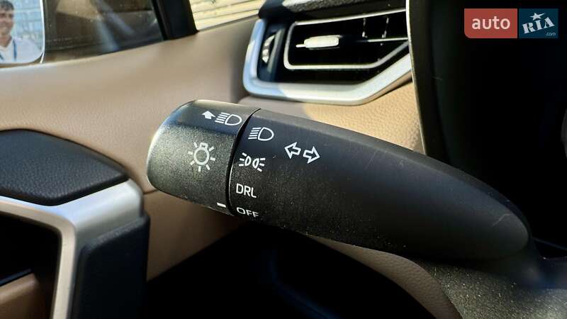 Позашляховик / Кросовер Toyota RAV4 2019 в Чернігові