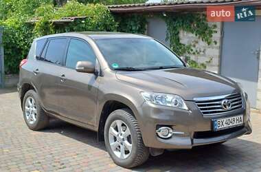 Позашляховик / Кросовер Toyota RAV4 2011 в Кам'янець-Подільському