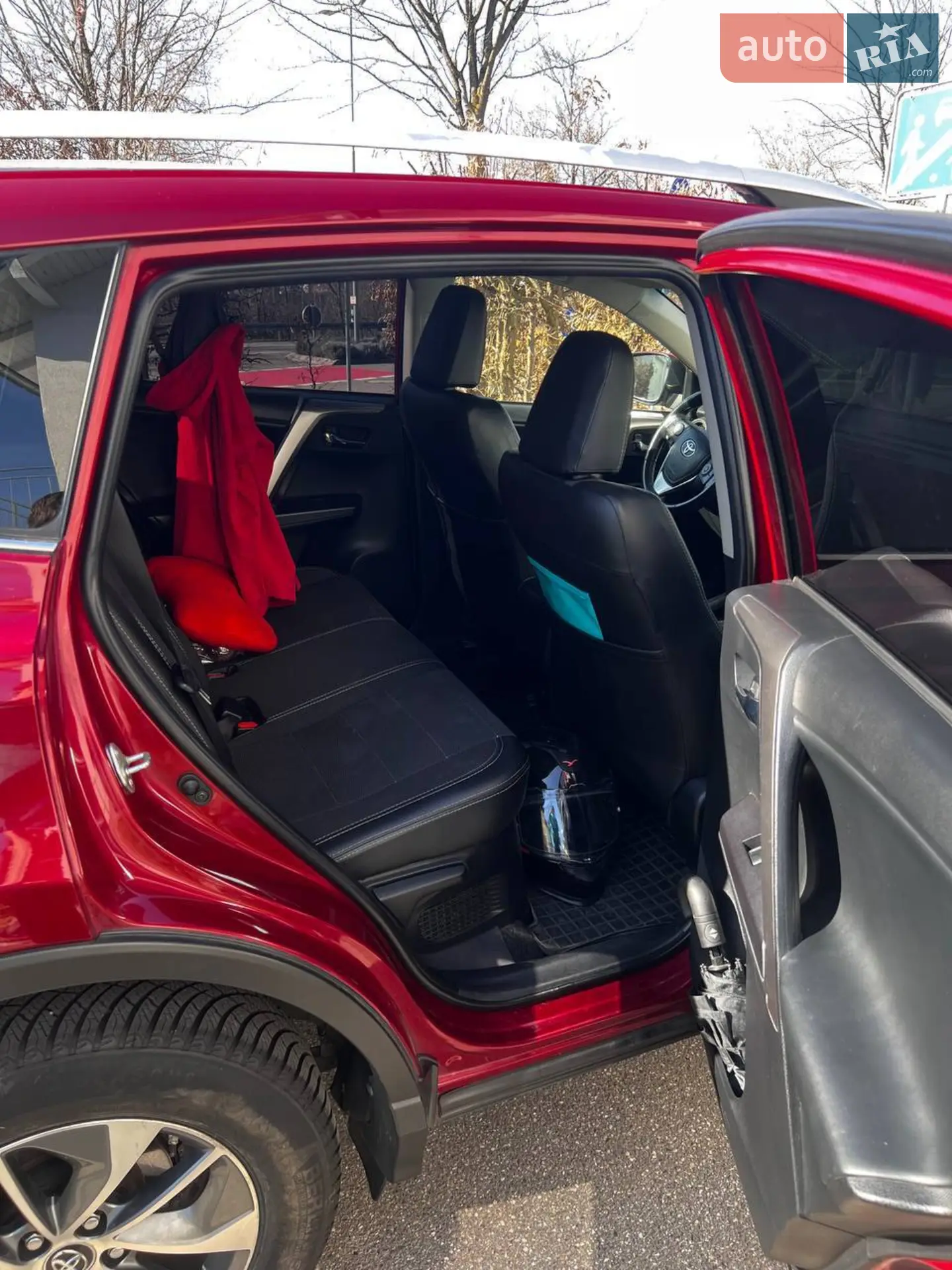 2018 Toyota RAV 4 - мініатюра 8