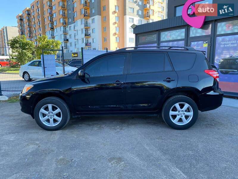 Позашляховик / Кросовер Toyota RAV4 2012 в Вінниці