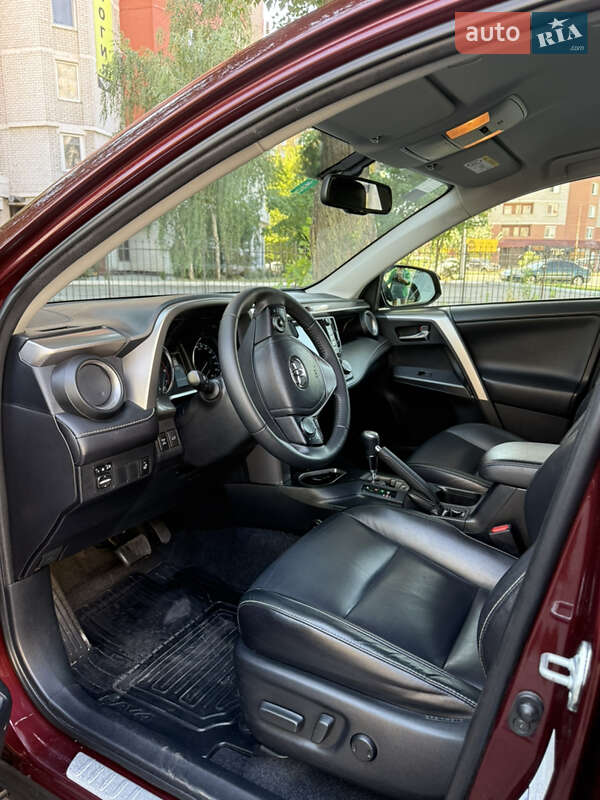 Позашляховик / Кросовер Toyota RAV4 2015 в Києві фото 13 Позашляховик / Кросовер Toyota RAV4 2015 в Києві