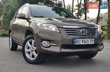 Внедорожник / Кроссовер Toyota RAV4 2010 в 