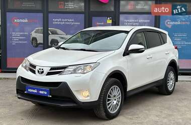 Внедорожник / Кроссовер Toyota RAV4 2013 в Виннице