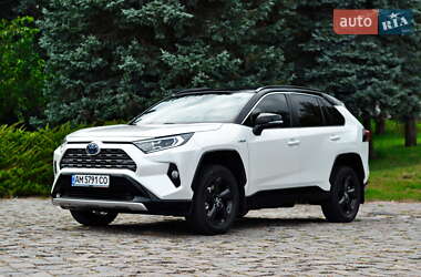 Позашляховик / Кросовер Toyota RAV4 2019 в Житомирі