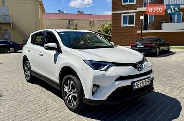 Позашляховик / Кросовер Toyota RAV4 2016 в Одесі