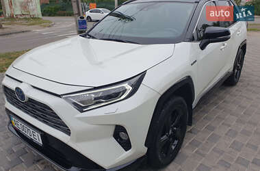 Позашляховик / Кросовер Toyota RAV4 2019 в Дніпрі