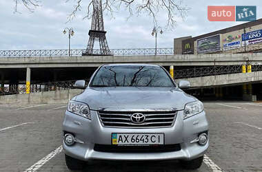 Позашляховик / Кросовер Toyota RAV4 2011 в Добропіллі