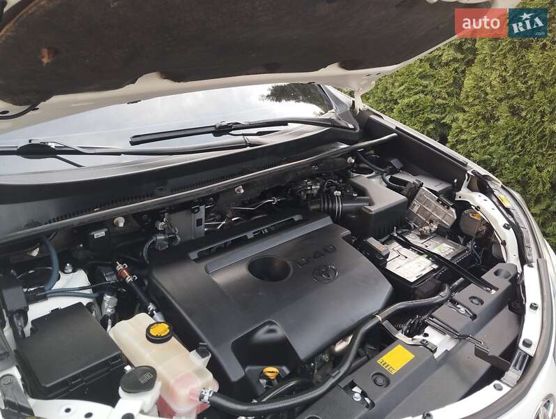 Позашляховик / Кросовер Toyota RAV4 2013 в Одесі