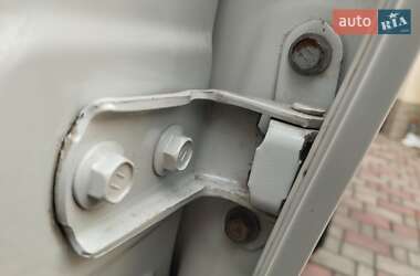 Внедорожник / Кроссовер Toyota RAV4 2013 в 