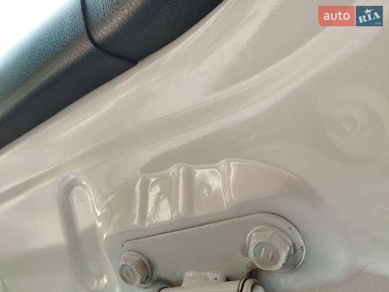 Позашляховик / Кросовер Toyota RAV4 2013 в Одесі