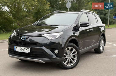 Внедорожник / Кроссовер Toyota RAV4 2018 в Киеве