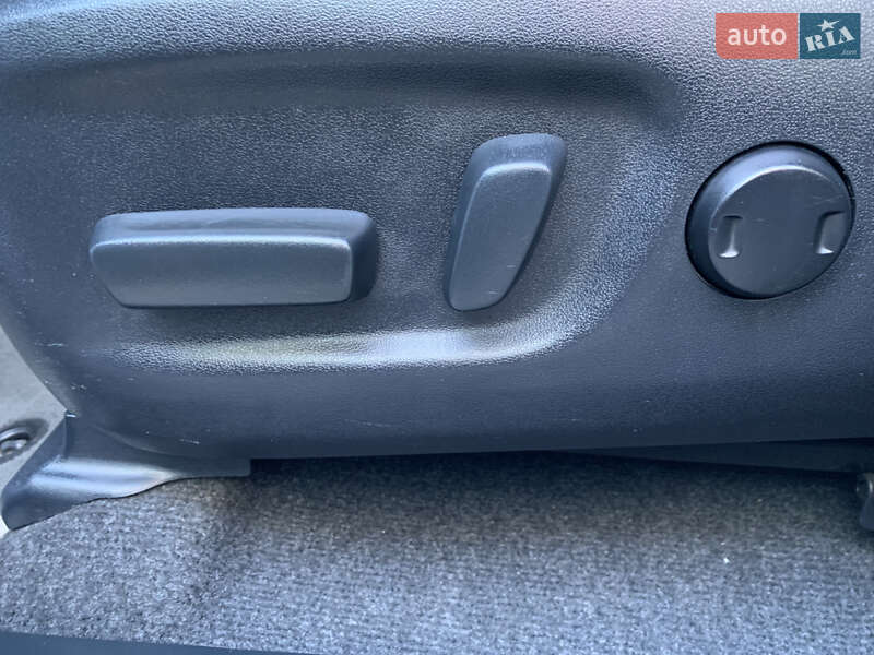 Внедорожник / Кроссовер Toyota RAV4 2017 в Виннице фото 21 Внедорожник / Кроссовер Toyota RAV4 2017 в Виннице