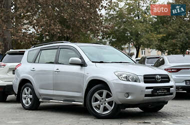 Внедорожник / Кроссовер Toyota RAV4 2007 в 