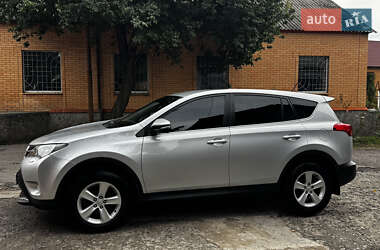 Позашляховик / Кросовер Toyota RAV4 2013 в Ромнах