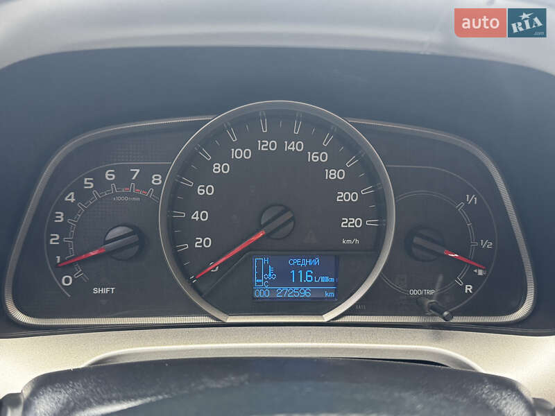 Позашляховик / Кросовер Toyota RAV4 2013 в Ромнах