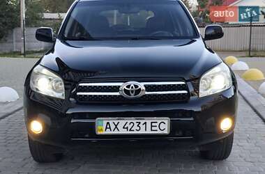 Внедорожник / Кроссовер Toyota RAV4 2007 в 